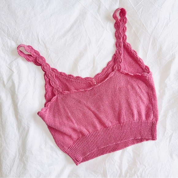 Aritzia Sunday Best Knit Top in Barbie Pink, Size Large - Picture 4 of 8